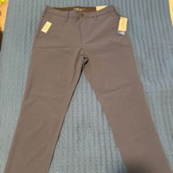 Perry Ellis Men’s Slim Fit Motion Pants - Picture 1 of 5